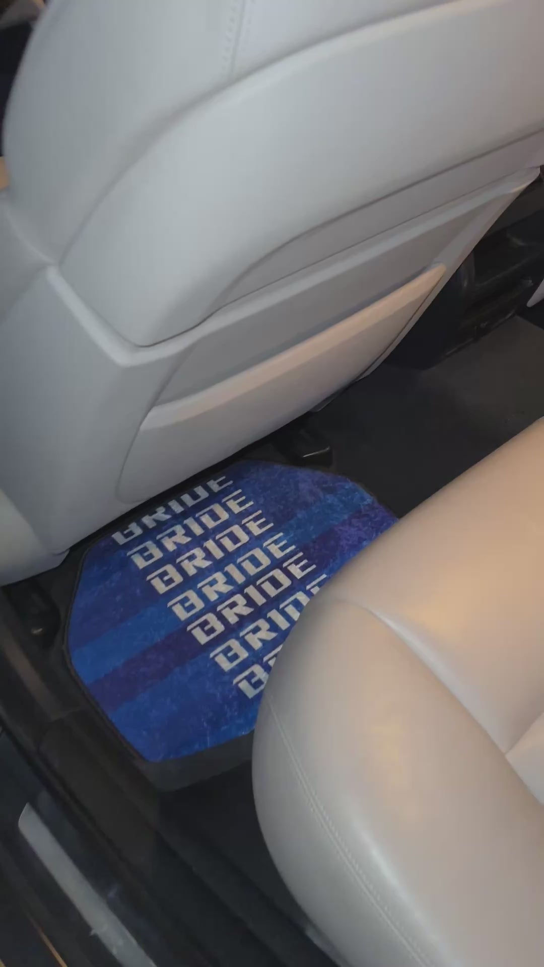 Universal Car Floor Mat 4pcs Carpet Mat Set