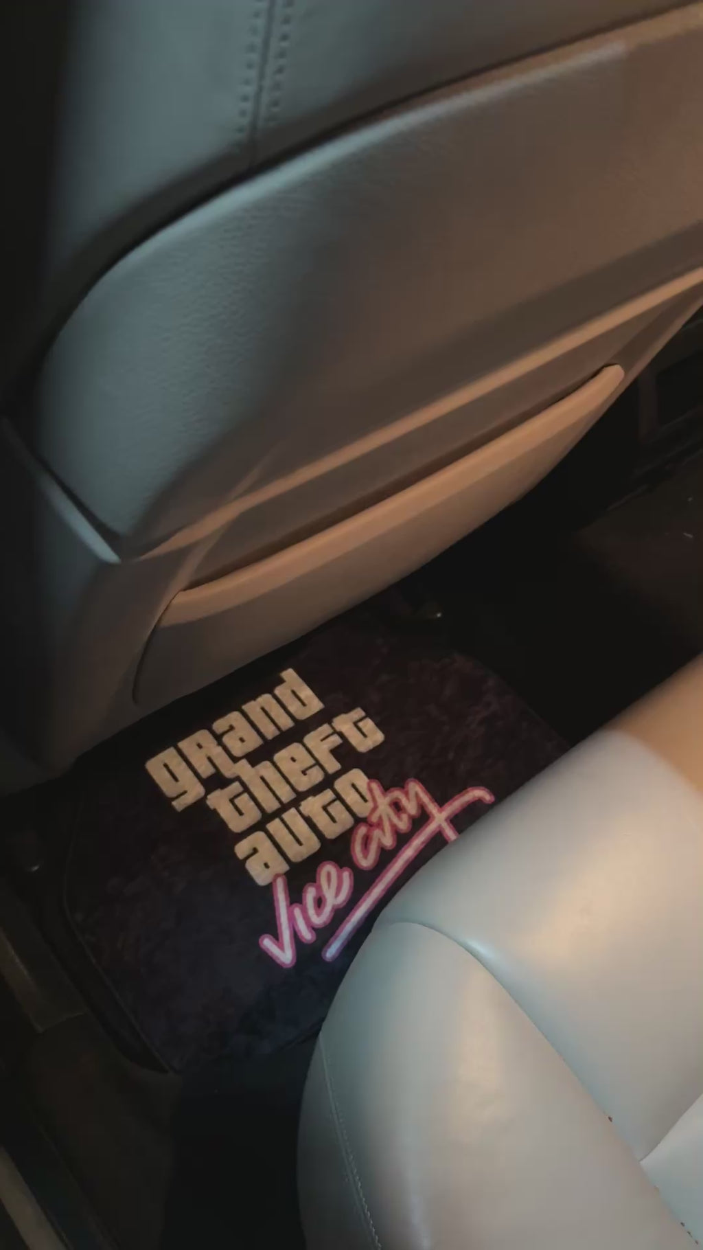 Universal Car Floor Mat 4pcs Carpet Mat Set